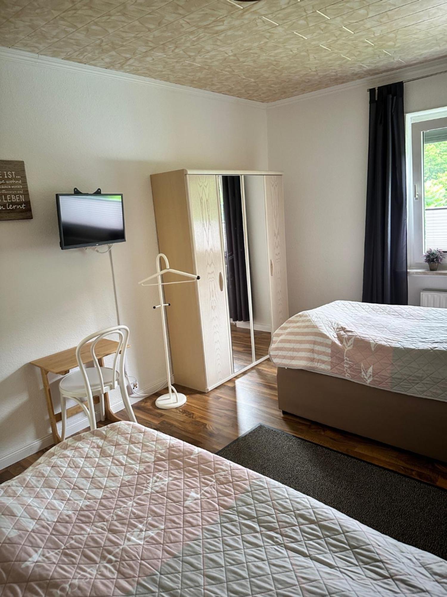 Ferienhaus Naehe Bad-Gandersheim Mit 5 Schlafzimmer Winzenburg المظهر الخارجي الصورة